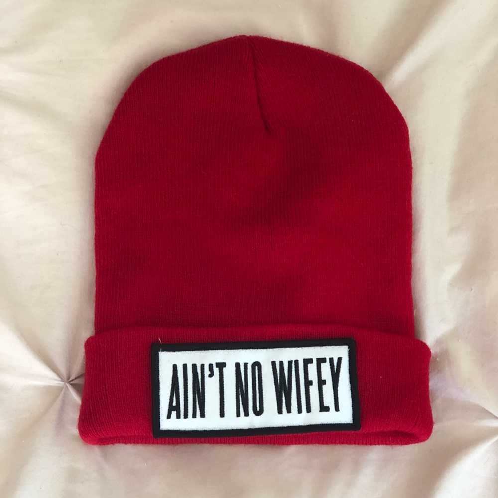 Ain’t No Wifey Beanie